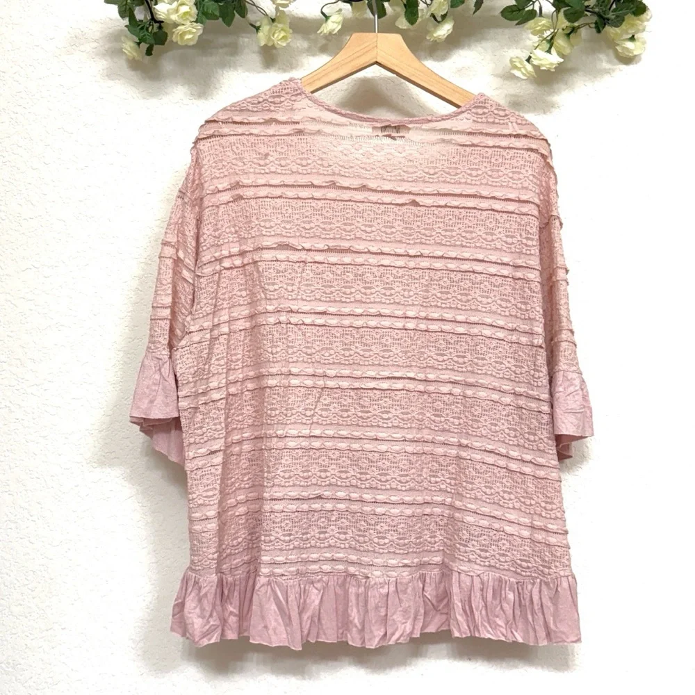 Umgee • Textured Ruffle Top - Picture 5 of 5